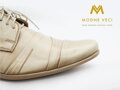 Herren-Kleid aus Leder Schuhe weiß mit goldenen Akzenten 116