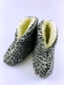 Warme Pantoffeln Modell 94 aus Schafwolle mit Punkte
