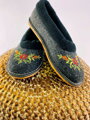 Warme Damen Pantoffeln Modell 60- Ballerina mit Blumen