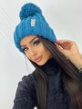 Damska pletiona niebieska czapka z pomponem MISS