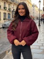 Dámska burgundy prechodná bunda s balónovými rukávmi
