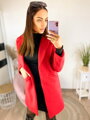 Damenmantel in Rot mit Knopf