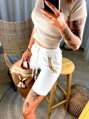 Damen Shorts mit Kette MFY weiß