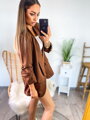 Schlichte braune elegante Jacke
