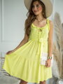 Schlichtes gelbes Damenkleid