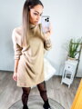 Cremefarbenes Damenkleid