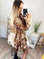 Romantisches Damenkleid in brauner Farbe