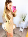 Cremefarbenes Damenkleid