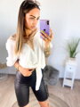 Weiße Damenbluse mit Spitzenbesatz