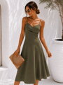 Khaki Sommer-Midikleid mit sanftem Dekolleteé-Bustier