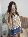 Trendy dámsky čipkovaný croptop 