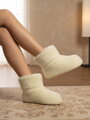 Warme Pantoffeln Modell 25 aus Schafwolle weiß