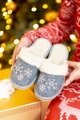 Warme Damen Pantoffeln Modell 22 Filzschneeflocken