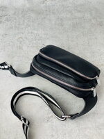 Dámska Cross Body kabelka 614 v čiernej farbe 