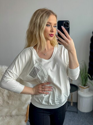 Nowoczesna biała koszulka dla pań