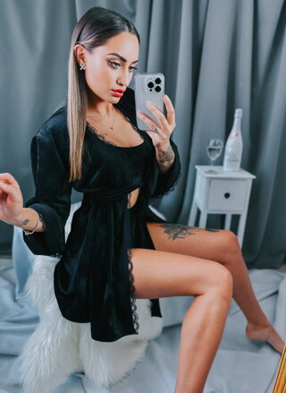Dámsky pyžamový set JANNYS VSB22 black 