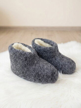 Mollig warme Knöchelhausschuhe aus Schafwolle, Modell 104, Grau