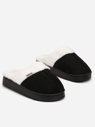 Moderne schwarze isolierte Hausschuhe für Damen C62-38