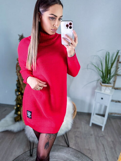 Pohodlný predlžený sveter v červenej farbe 