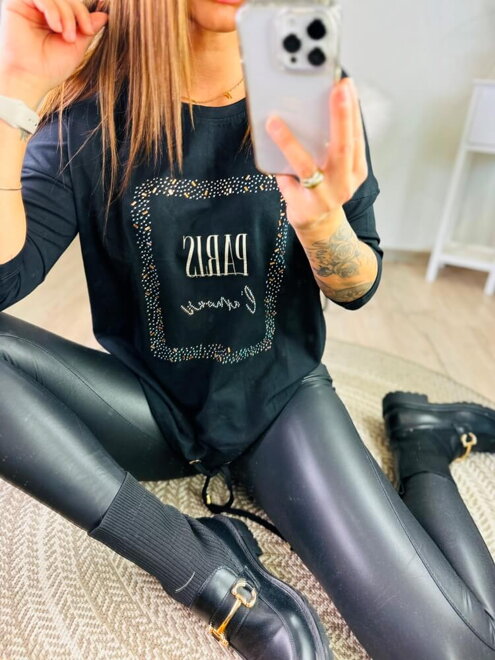 Trendy tričko v čiernej farbe s nápisom PARIS