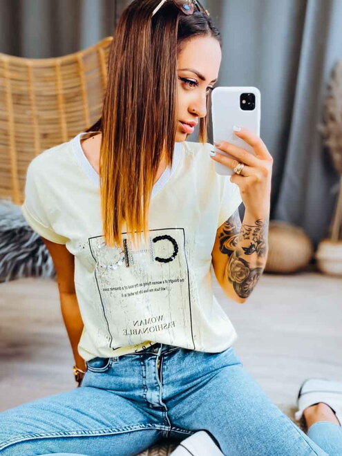 Damen T-Shirt mit der Aufschrift MFY gelb