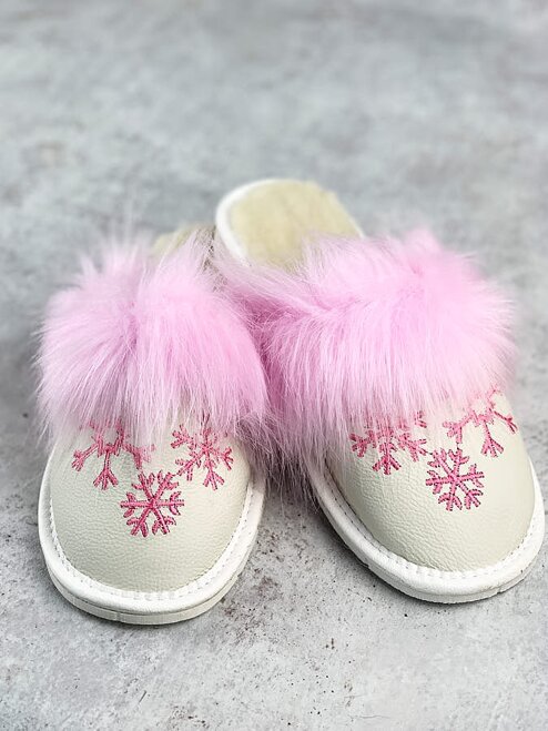 Warme Damen Pantoffeln Modell 21 rosa Schneeflocken