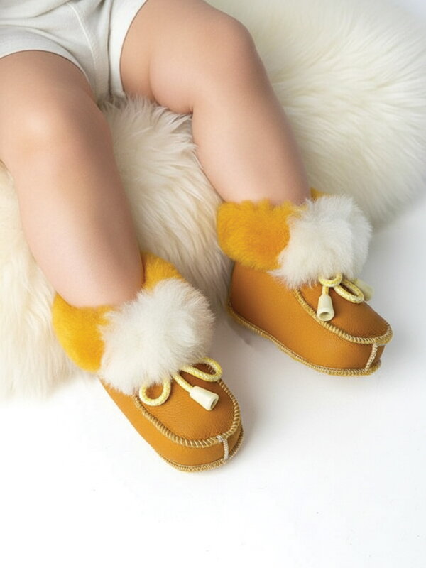 Warme Lederhausschuhe für Kleinkinder, groß. um 0-12 Monate