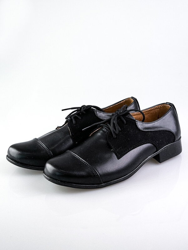 Jungen Halbschuhe Modell 200 schwarz Jungen Halbschuhe Modell 200 schwarz