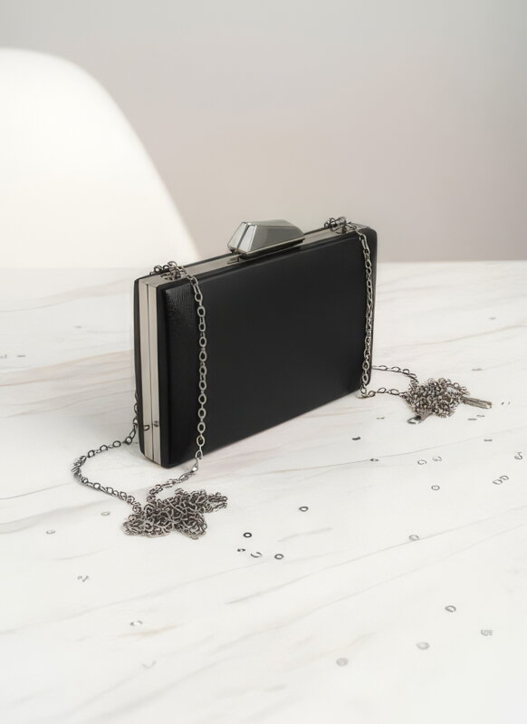 Elegantná dámska kabelka čierna